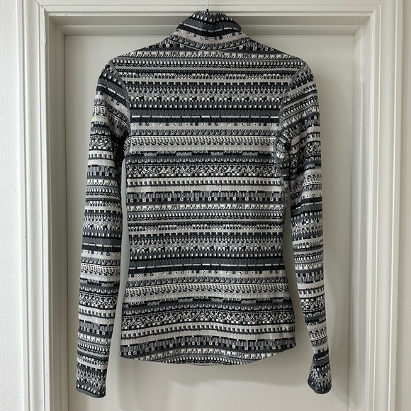 Nike Pro Dri-Fit Women’s Black & Gray Geometric Half Zip Pullover Top, Size S - Picture 9 of 9